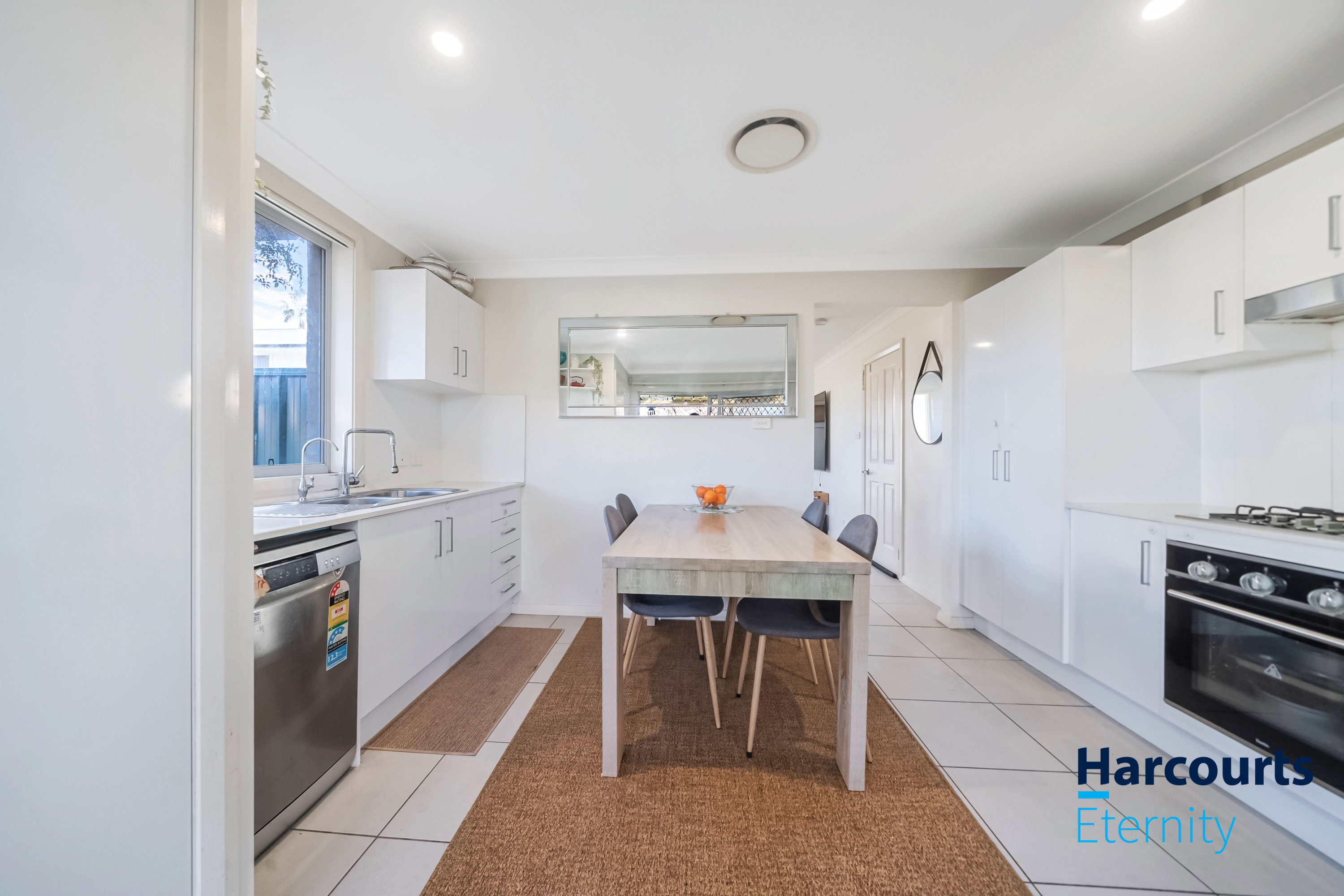 UNIT 6 82 IRWIN ST, WERRINGTON NSW 2747, 0 Bedrooms, 0 Bathrooms, Townhouse