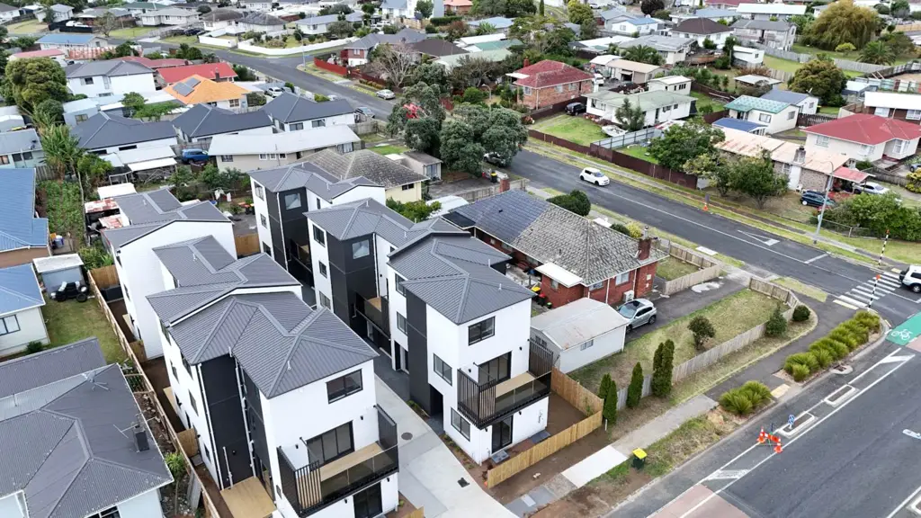 Mangere 3ਬੈੱਡਰੂਮ CCC & Titles issued