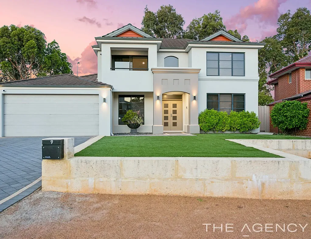 Canning Vale 4房  Stunning Livingston Park Family home!!!