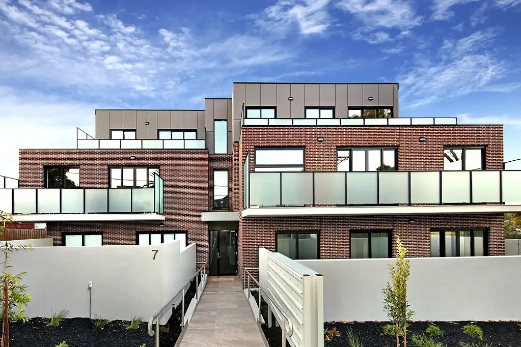 Perfectly Positioned Stunning Brighton Apartment