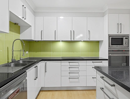 49/12 Avalon Court, Phillip, Woden Valley District, 3房, 2浴, Apartment