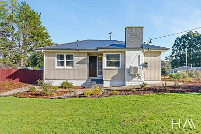 Geeveston 3 Bedroom Family Home with Stunning Rural Surrounds