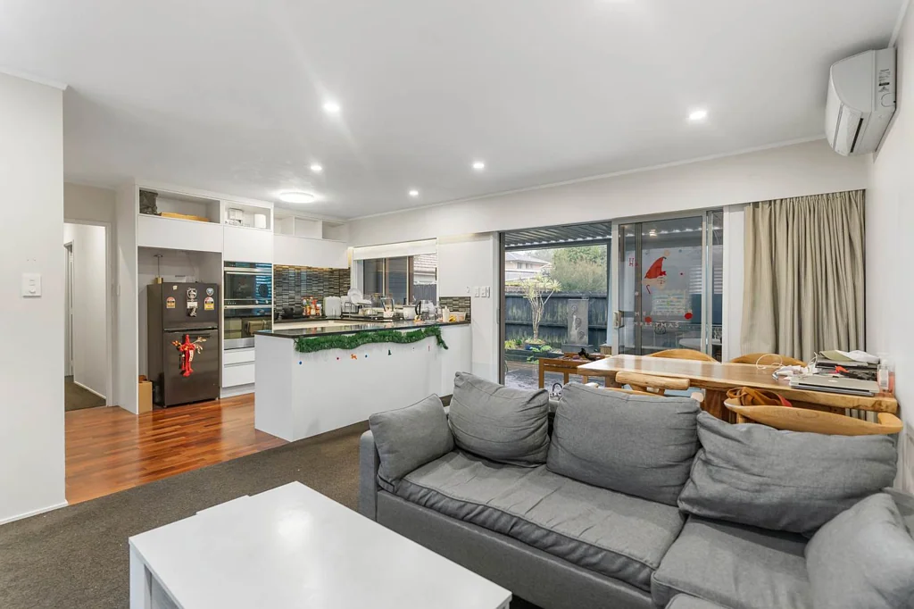 3-Bedroom Home in the Heart of Epsom – 2/1A Pu...