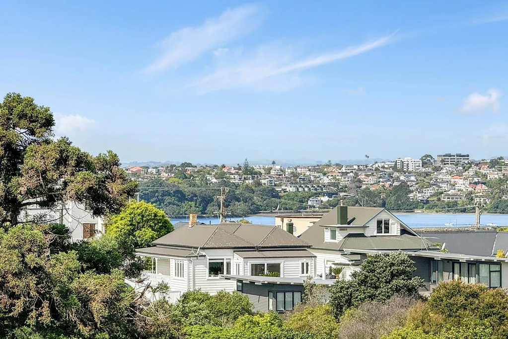 2/25 Cathedral Place, Parnell, Auckland City, Auckland