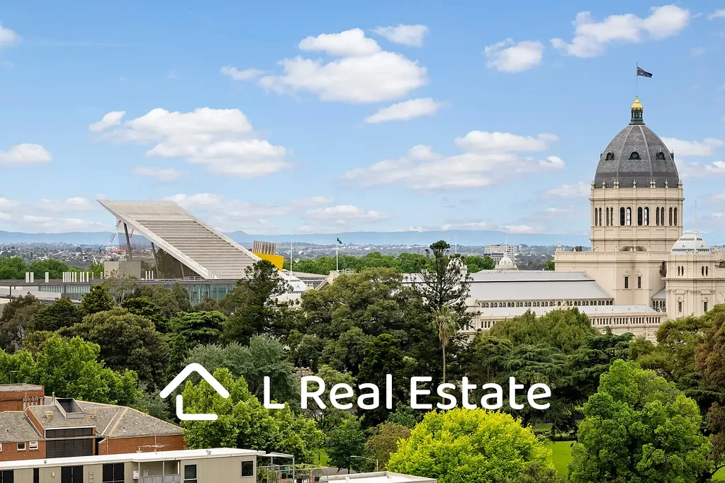 Melbourne 2房 黄金地段 2卧2卫 充足采光 开放式生活 现代厨房 主卧套房 一流设施 奢华生活 Modern Urban Living Overlooking Melbourne’s Iconic Green Spine