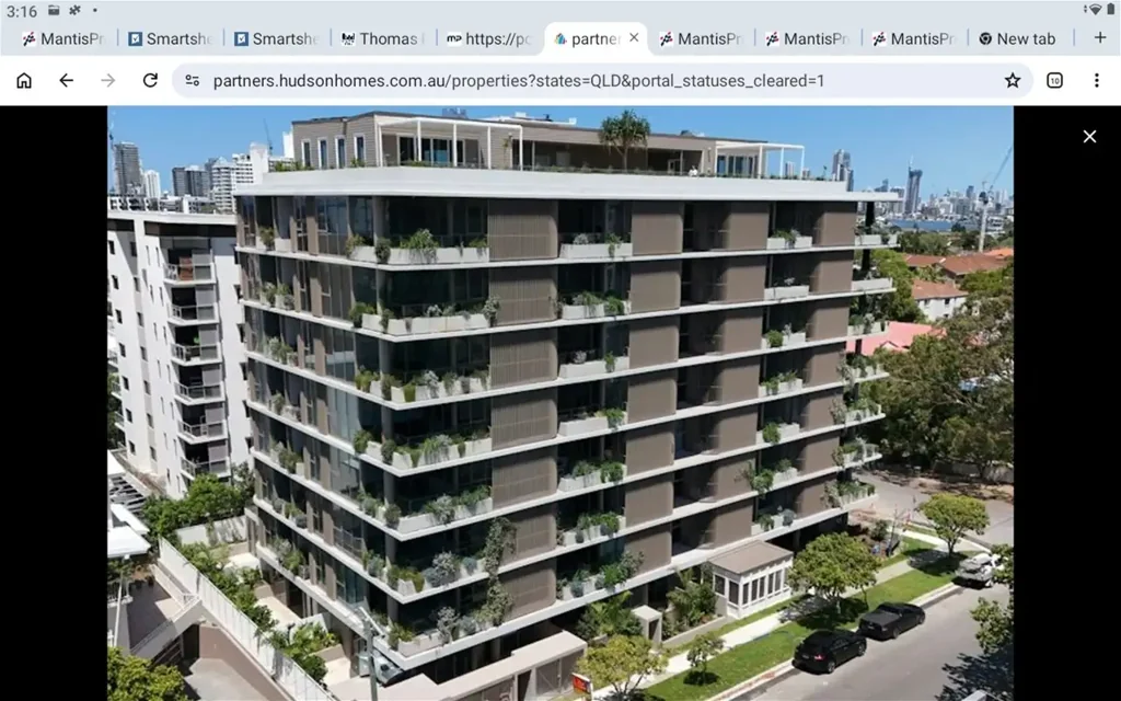 Southport 3 Slaapkamer Unit 603 Waverley Street, Southport