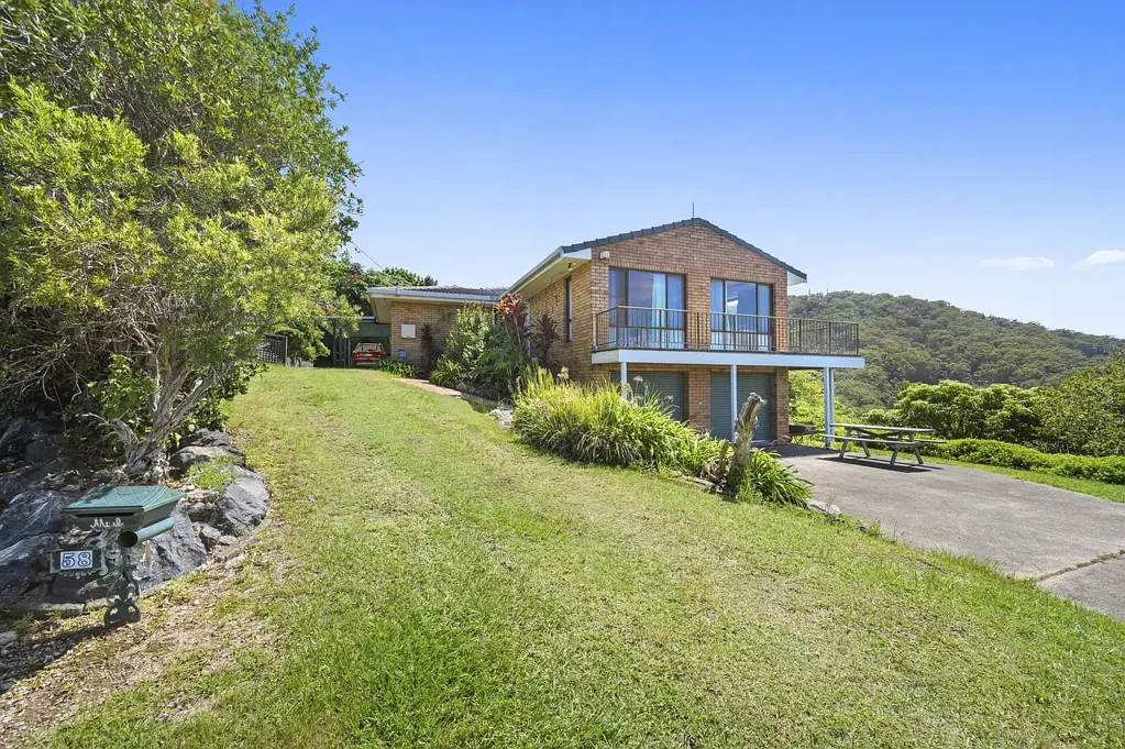 Fully Furnished Four-Bedroom Home With Breathtaking Views