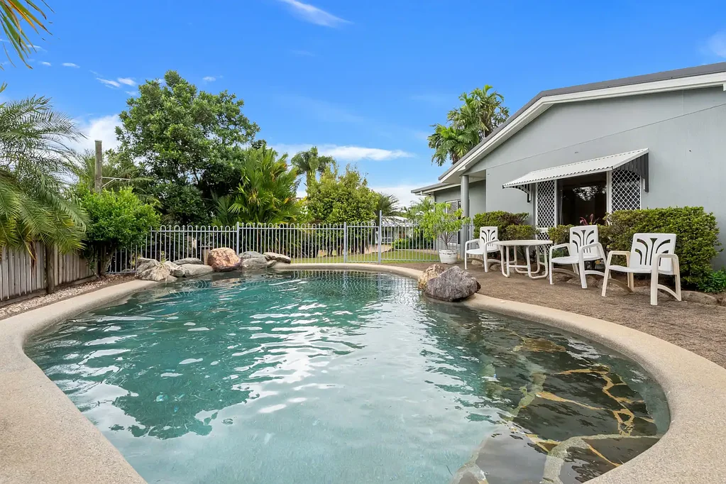 SPACIOUS FAMILY HOME IN SOUGHT AFTER BENTLEY PARK!