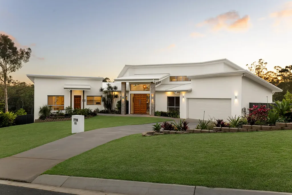 Palmview 5chambre Luxury Award Winning, Dual Key Residence in Palmview Forest