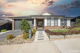 31 Hollyhoke Drive, Maddingley