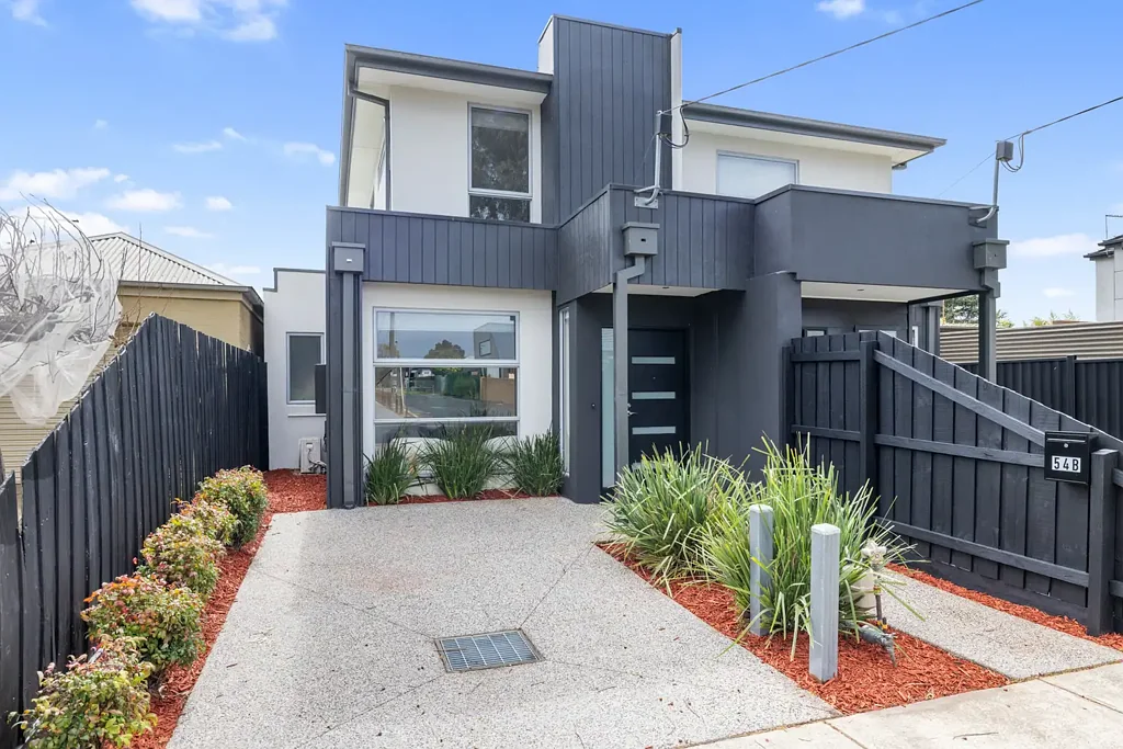 54B Suffolk Street, Maidstone, VIC 3012