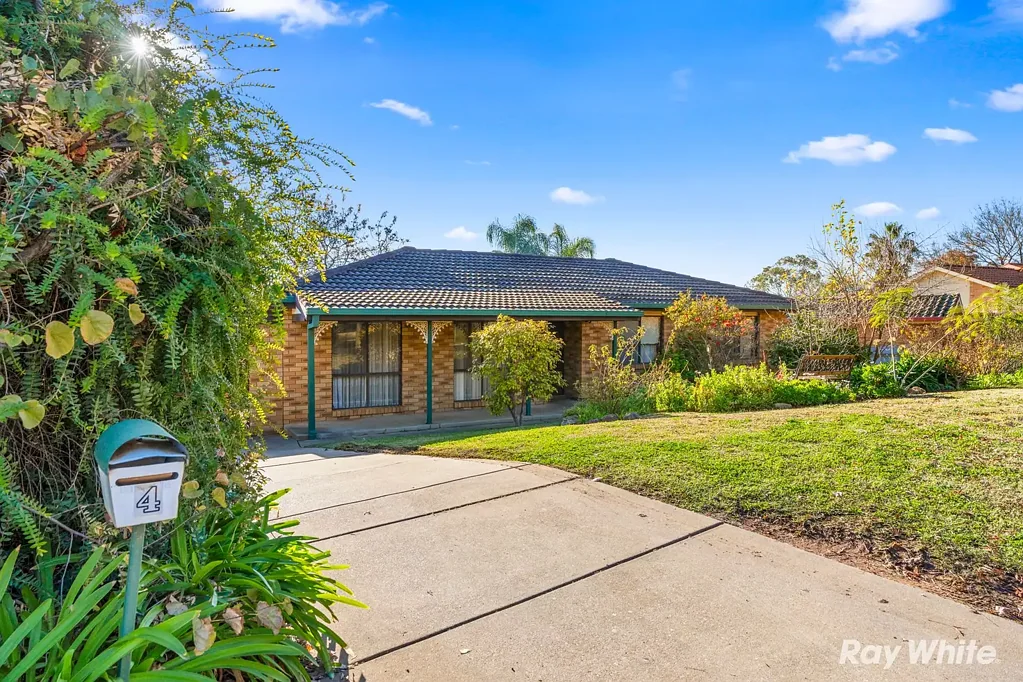 4 Berembee Road, Bourkelands, NSW 2650