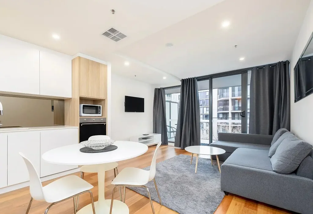 Stylish Fully Furnished 1 Bedroom Apartment in the Heart of Braddon