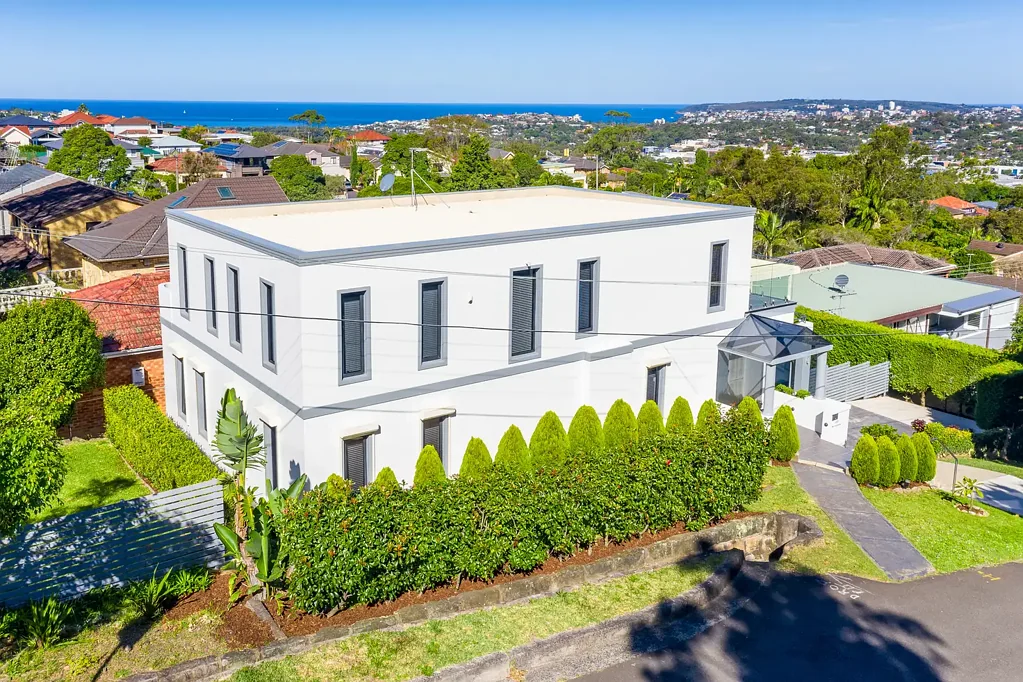 123 Warringah Road, Narraweena, NSW 2099