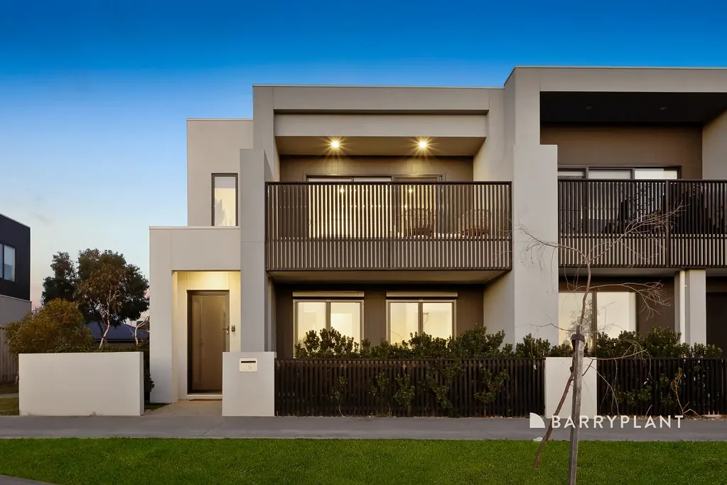 19 Tagore Walk, Officer, VIC 3809