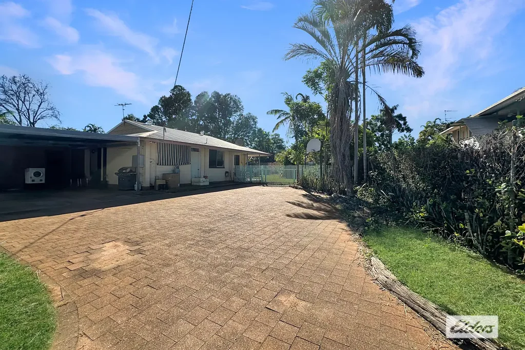 Katherine 3 Bedroom Nestled in the heart of Katherine East