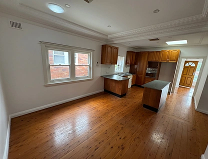 2 Tallawalla Street, Beverly Hills, South Western Suburbs, 3 침실, 2 욕실, House