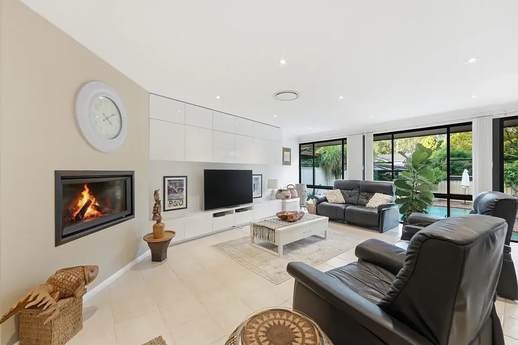 Camden South 4 Slaapkamer Elite 1,000sqm+ Corner Residence in Camden Souths most prestigious pocket.