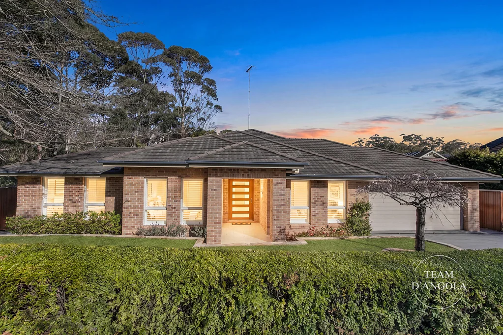 Castle Hill 4Zimmer Single-Level Living | Balintore Estate