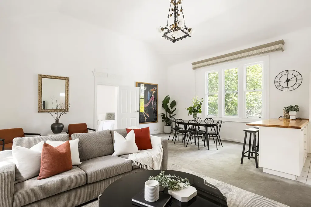 8/25 Queens Road, Melbourne, VIC 3004