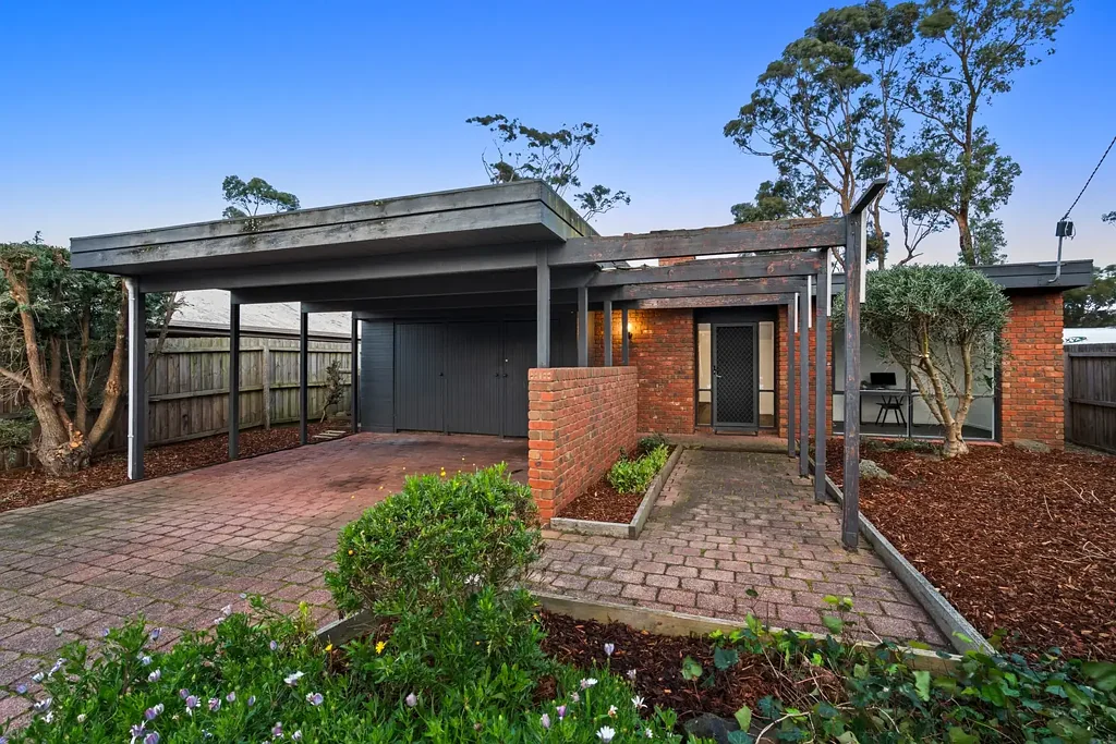 Clifton Springs 3房  Character, Space and Exciting Future Potential