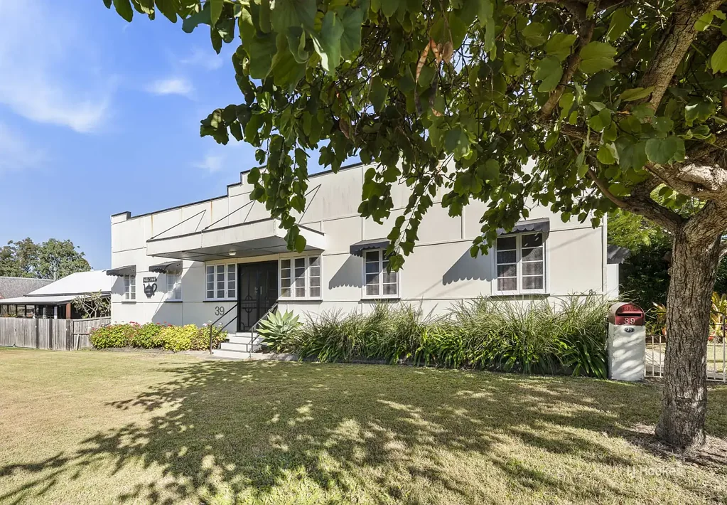 39 Cairnscroft Street, Toogoolawah, QLD 4313