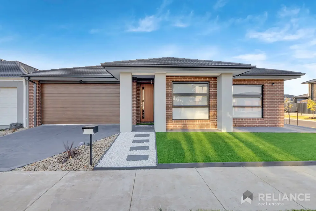 Luxurious Living in Newgate Estate – Style, Space & Convenience!