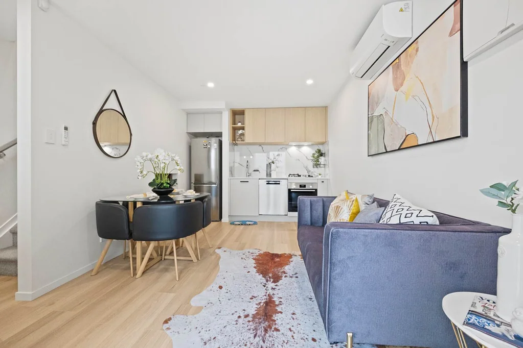 Avondale 1 Slaapkamer 1 Double Bedroom + 1 Functional Study!