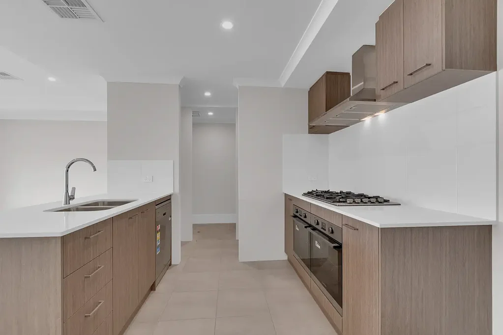 4x2 Family Home in Byford