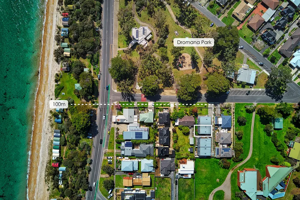 Dromana 3બેડરૂમ MODERN LIVING STEPS FROM THE SAND