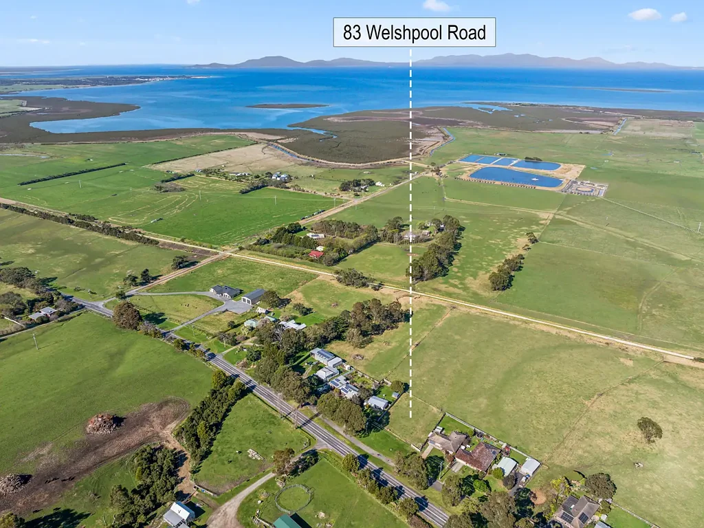 Toora Stunning views over Inlet and Prom