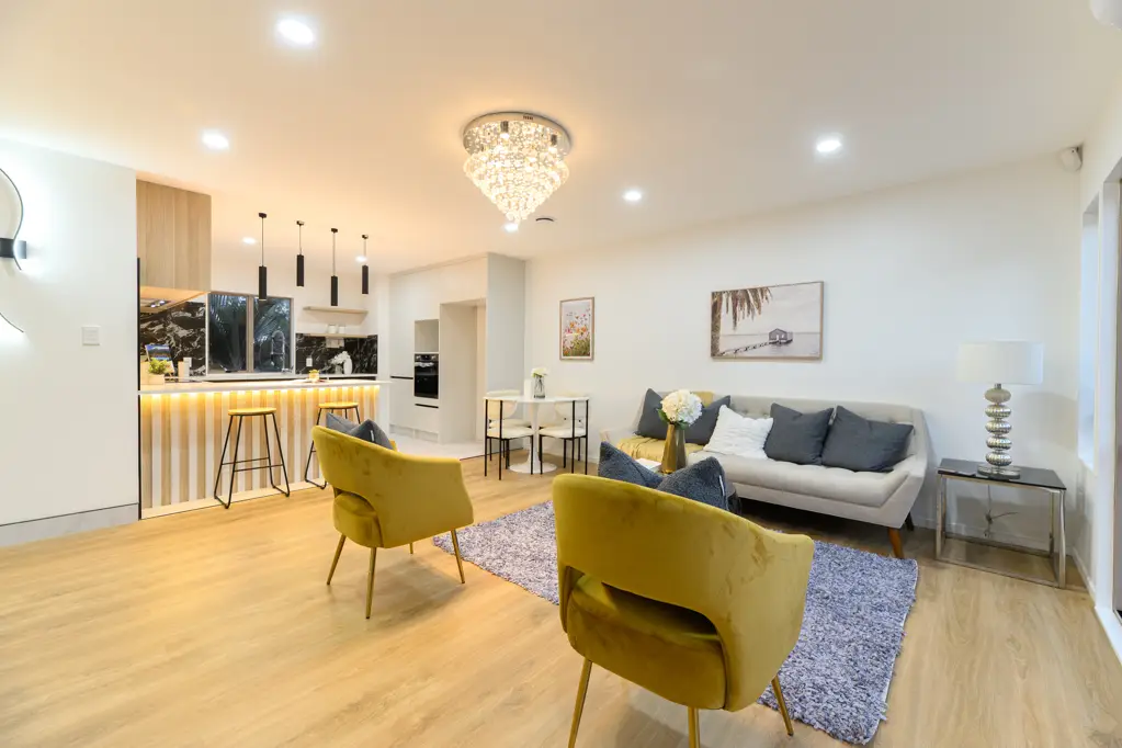 New Lynn 3房  Freehold, No Body Corp & Renovated