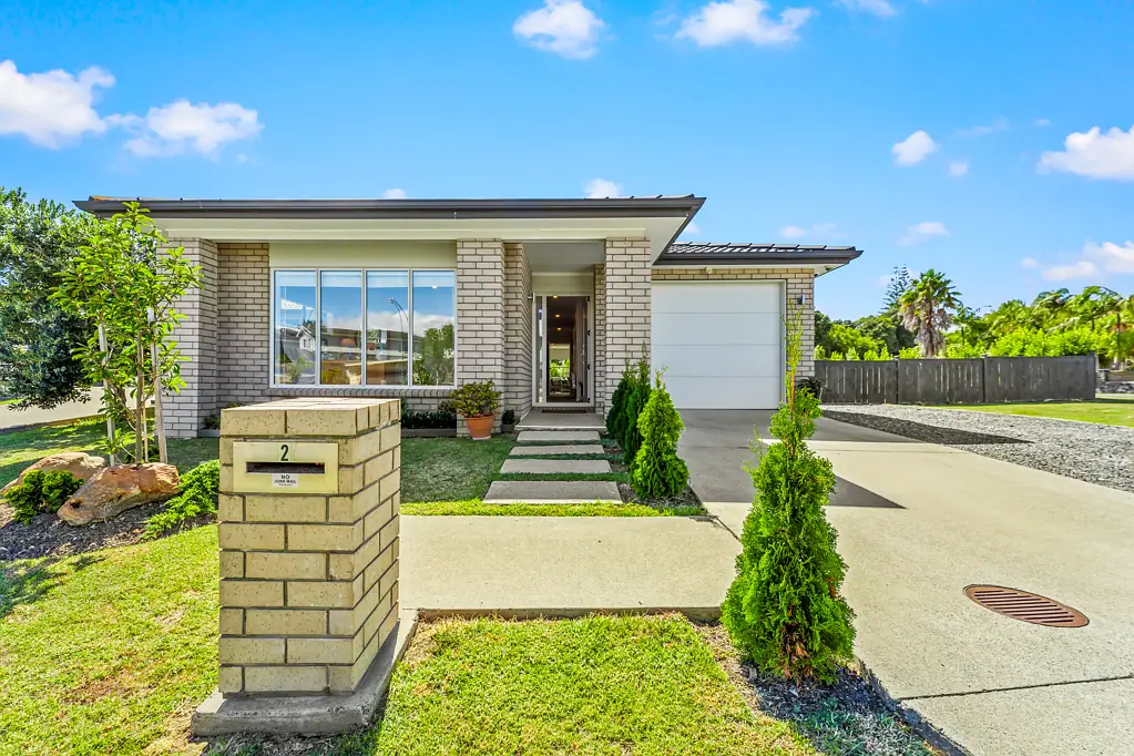 2 Maylee Crescent, Gulf Harbour, Rodney, Auckland