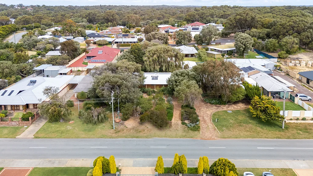 62 Oceanic Drive, Dawesville, WA 6211