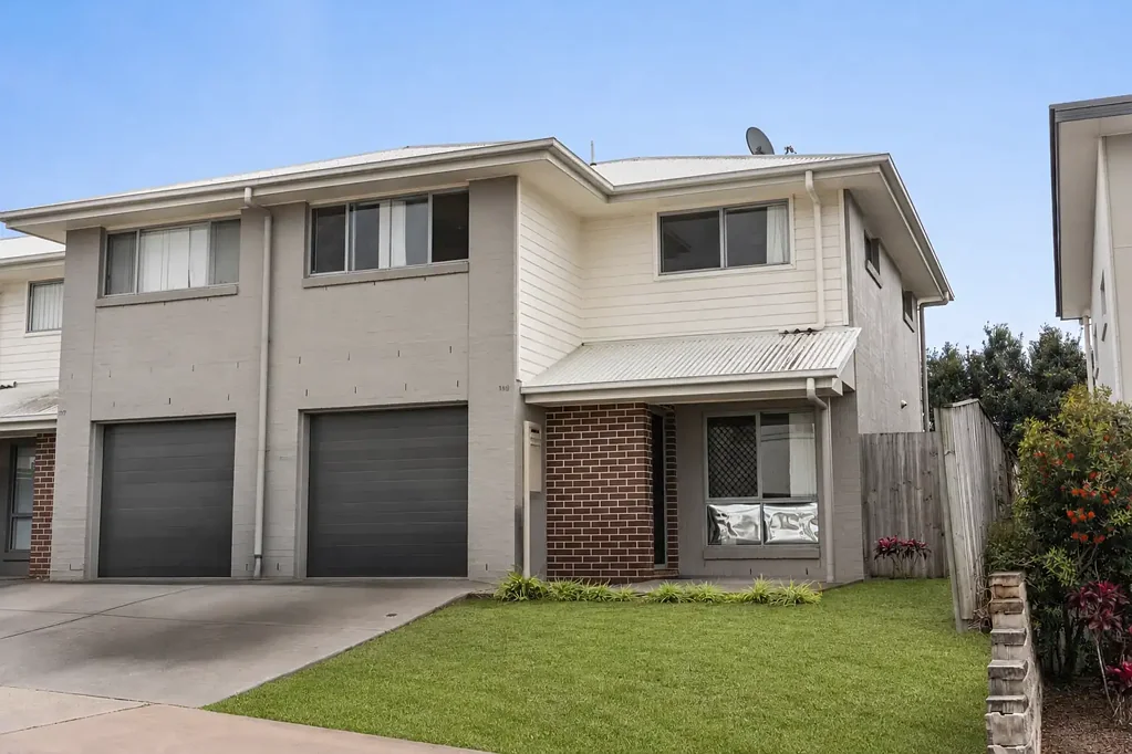 Murrumba Downs 3房 Northquarter Estate 热门区域的私密联排别墅生活！ Private Townhouse Living in the Popular Northquarter Estate!