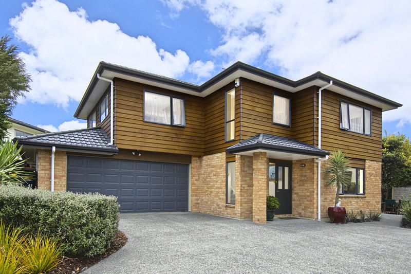 15 Halcombe Place, Green Bay, Auckland - Waitakere, 4 Schlafzimmer, 2 Badezimmer