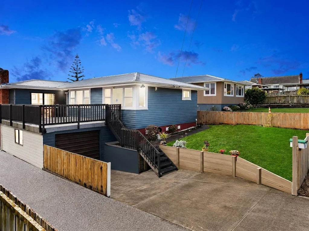 Mount Roskill 3 Slaapkamer Family Home on Freehold Land