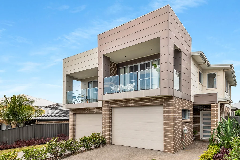 20 Elizabeth Circuit, Flinders, NSW 2529