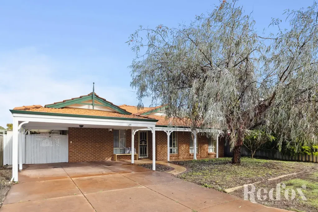 7 Caxton Lane, Ballajura, WA 6066