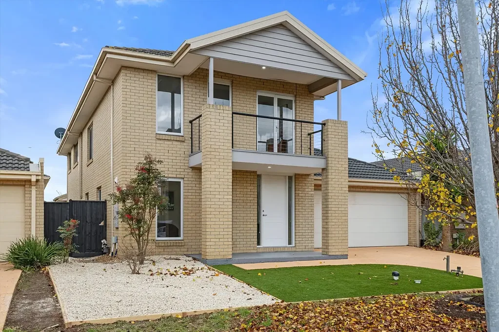 19 Maritime Circuit, Point Cook, VIC 3030