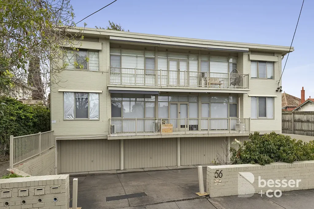 Caulfield North 2ਬੈੱਡਰੂਮ Apartment Generosity with Garaging
