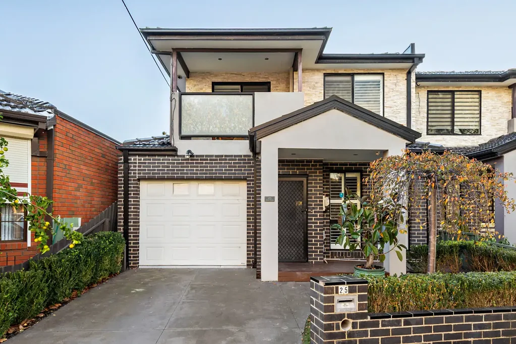 Coburg 3غرفة نوم Timeless Contemporary Living Moments from Merri Creek