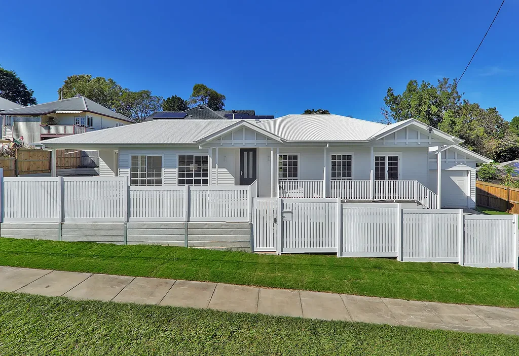 Indooroopilly 4Zimmer Your new lifestyle awaits  - New Construction