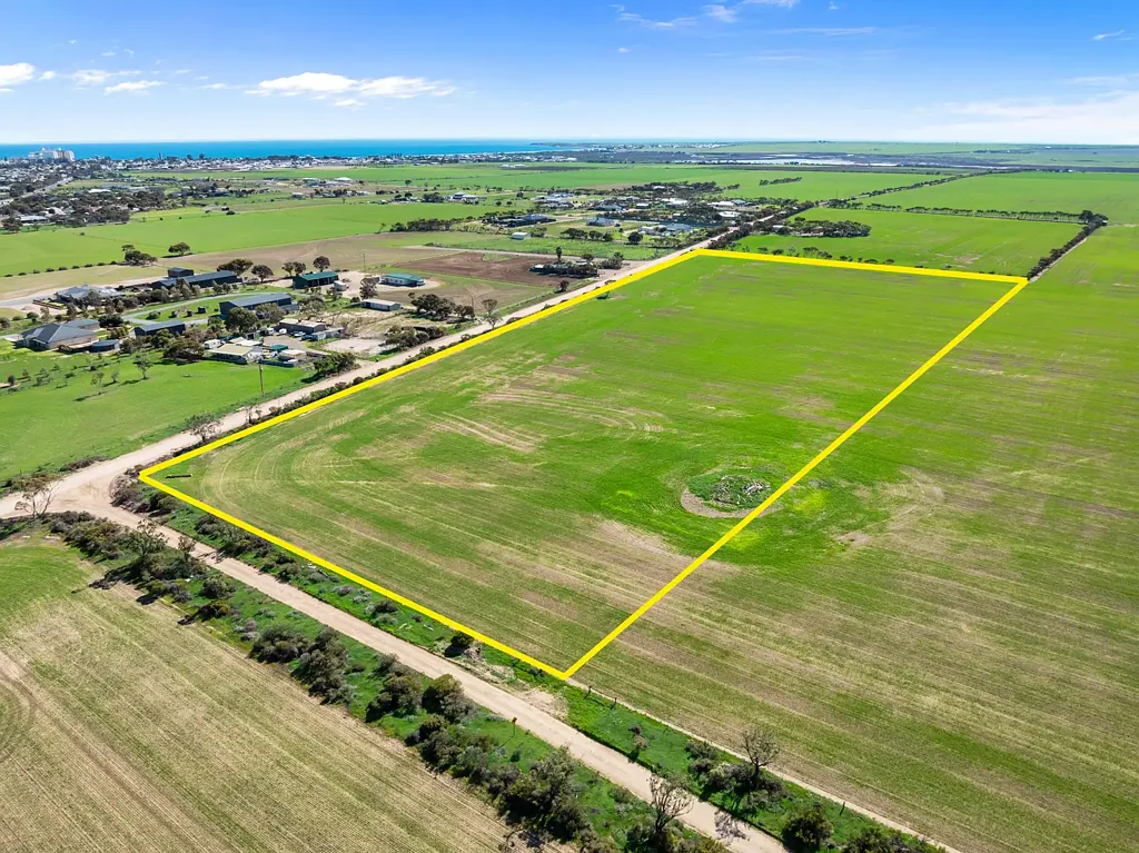 Wallaroo 5.87 Hectares of Cropping Country
