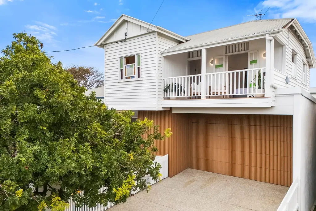 ਬਾਹਰੀ - 20 Ninth Avenue, Sandgate, QLD 4017