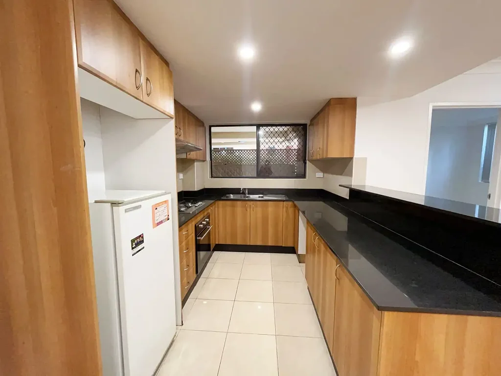 Large Size 3 Bedroom with 3 Bathrooms Prime Location