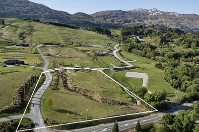 Iba Pa - 16 Station Rise, Littles Farm, Dalefield, Otago