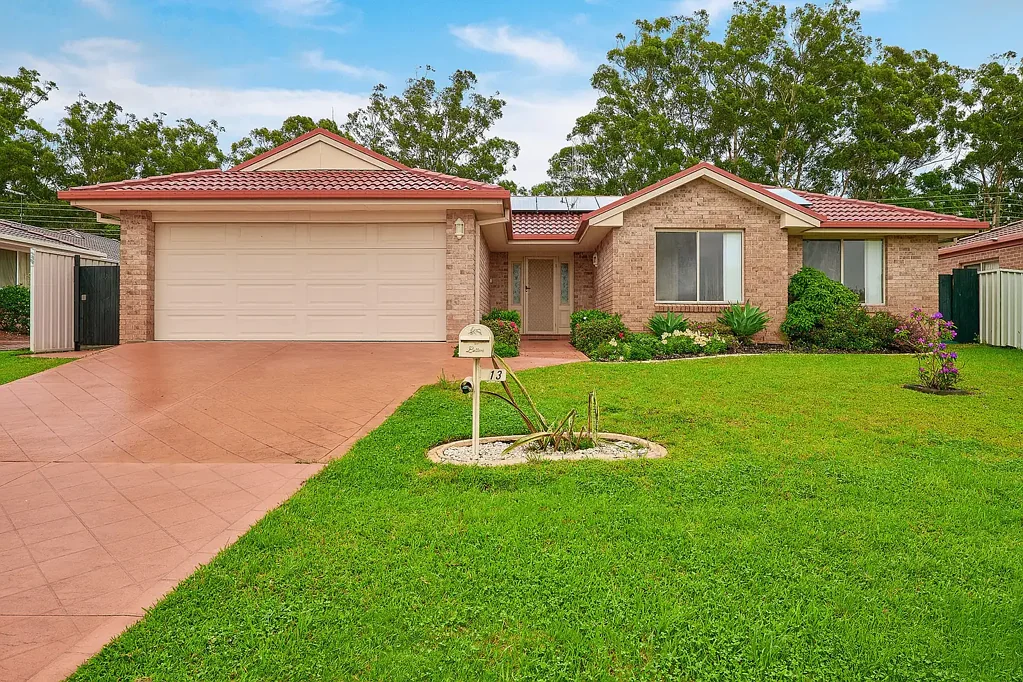 LOCATION AND LIFESTYLE!