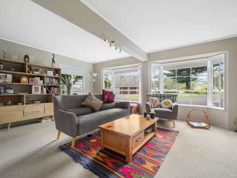 Dairy Flat 6房  Lucrative Rental Opportunities with Unlimited ...