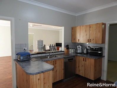 44 Boundary Street, Moree, NSW 2400, 4房, 1浴, House